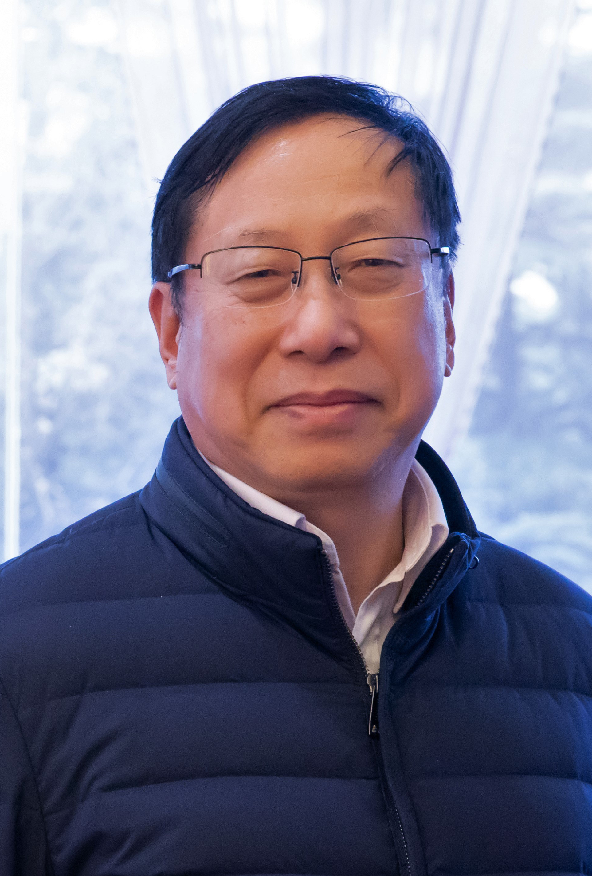 李浩.jpg