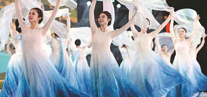 2025“把青春华章写在祖国大地上”大思政课网络主题宣传和互动引导活动在河海大学举行