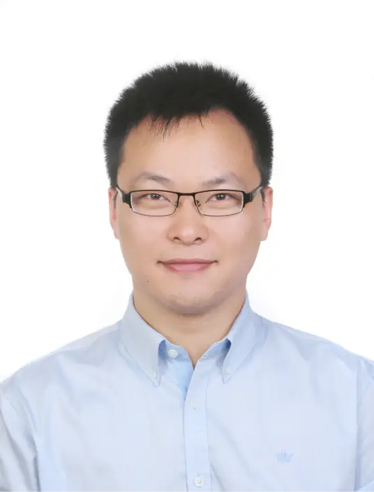 张炳 拷贝.jpg